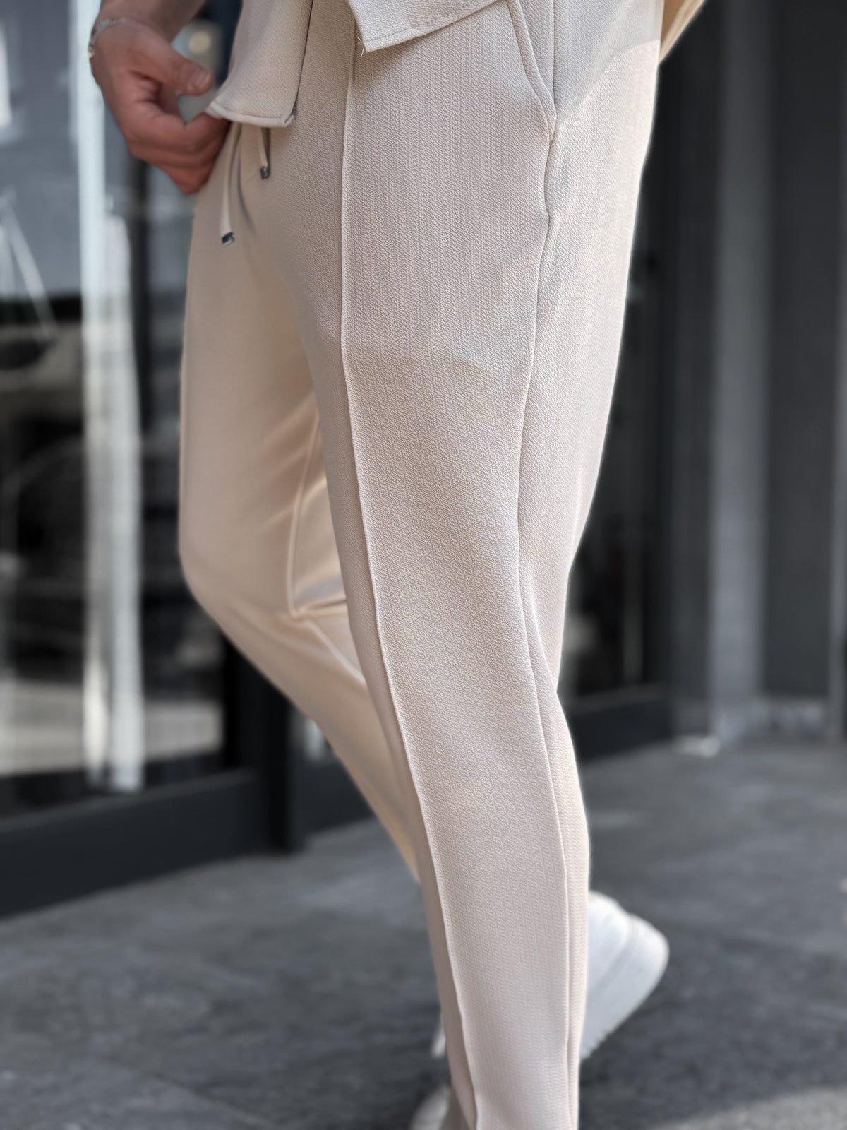 Front-Seam Drawstring Trousers